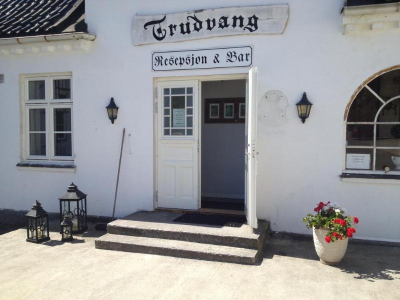 Trudvang Gjestegaard Larvik Buitenkant foto